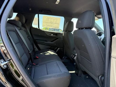 New 2026 Chevrolet Equinox LT FWD image 6