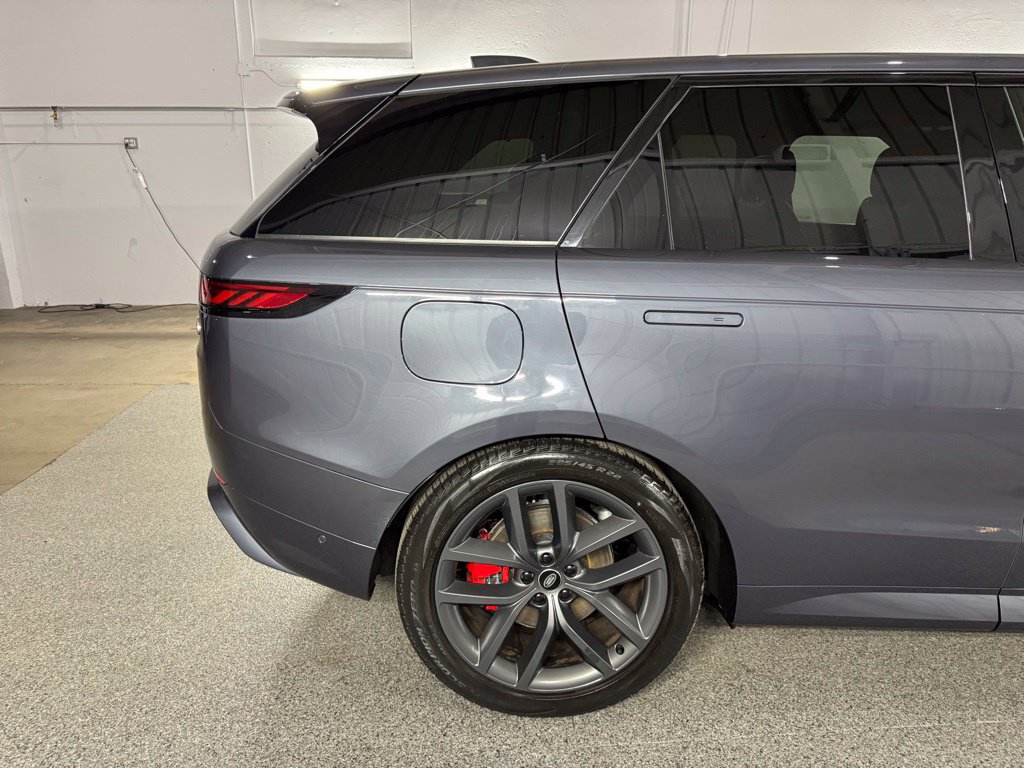 Used 2023 Land Rover Range Rover Sport SE Dynamic AWD/4WD image 7