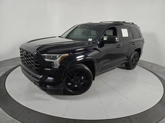 Used 2025 Toyota Sequoia Capstone AWD/4WD video 1
