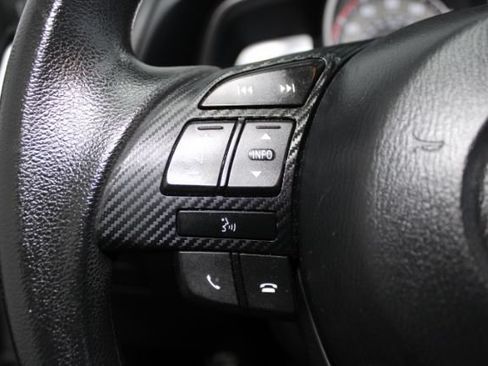 Used 2014 MAZDA MAZDA3 i Sport FWD image 16