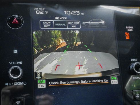Used 2025 Subaru Outback Wilderness AWD/4WD image 25