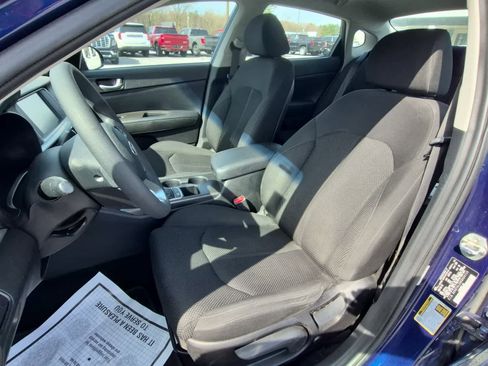 Used 2019 Kia Optima LX image 12