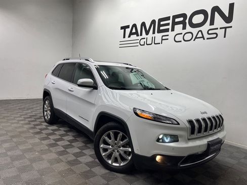 Used 2015 Jeep Cherokee Limited w/ Luxury Group FWD image 16