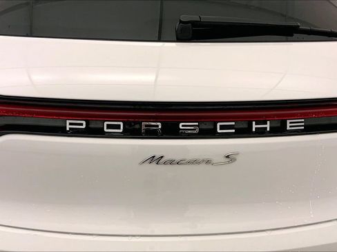 Used 2025 Porsche Macan S AWD/4WD image 7