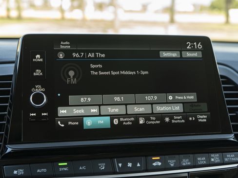 Certified 2025 Honda Odyssey EX-L image 30
