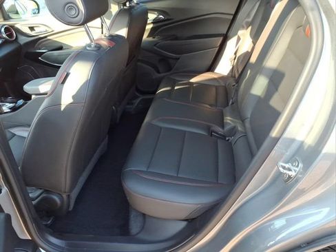 Used 2024 Chevrolet Trax RS w/ Driver Confidence Package FWD image 12
