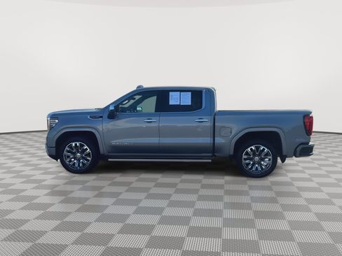 Certified 2025 GMC Sierra 1500 Denali w/ Denali Reserve Package AWD/4WD image 5