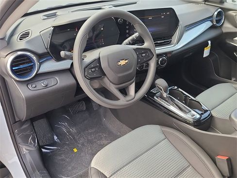 New 2026 Chevrolet Trax LT image 21