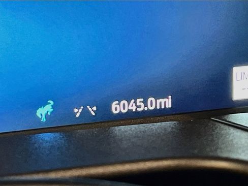Used 2025 Ford Bronco Sport Badlands w/ Sasquatch Badlands Package AWD/4WD image 12