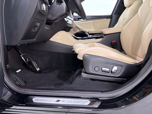 Certified 2024 BMW X4 xDrive30i w/ Premium Package AWD/4WD image 14