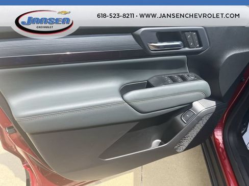 Used 2026 GMC Terrain AT4 w/ Convenience Package III AWD/4WD image 21