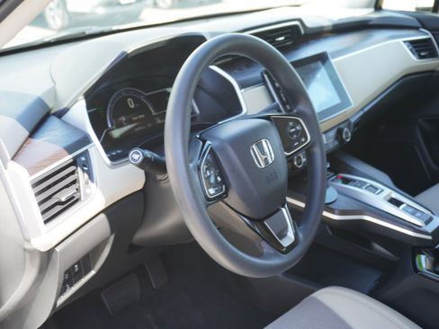 Used 2019 Honda Clarity Plug-In Hybrid image 20