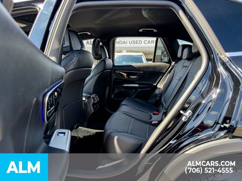 Used 2025 Mercedes-Benz GLC 350e 4MATIC image 14