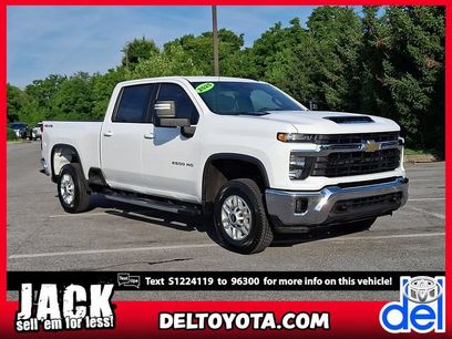 Used 2025 Chevrolet Silverado 2500 LT w/ Convenience Package