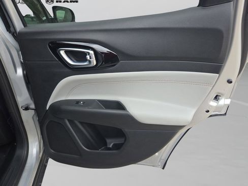 New 2026 Jeep Compass Limited AWD/4WD image 28