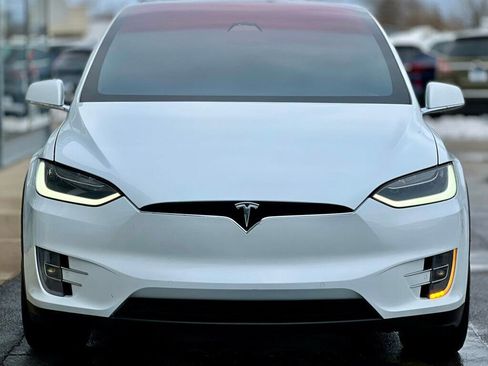 Used 2018 Tesla Model X 100D image 6