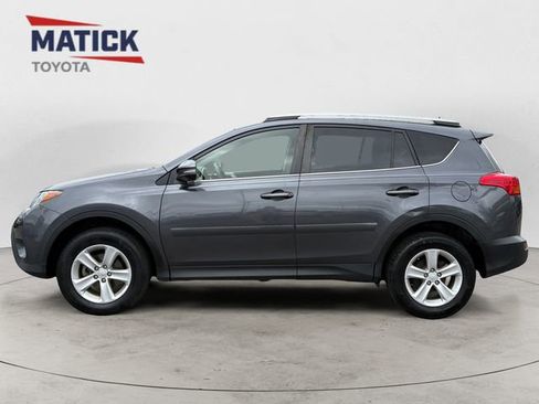 Used 2013 Toyota RAV4 XLE AWD/4WD image 4