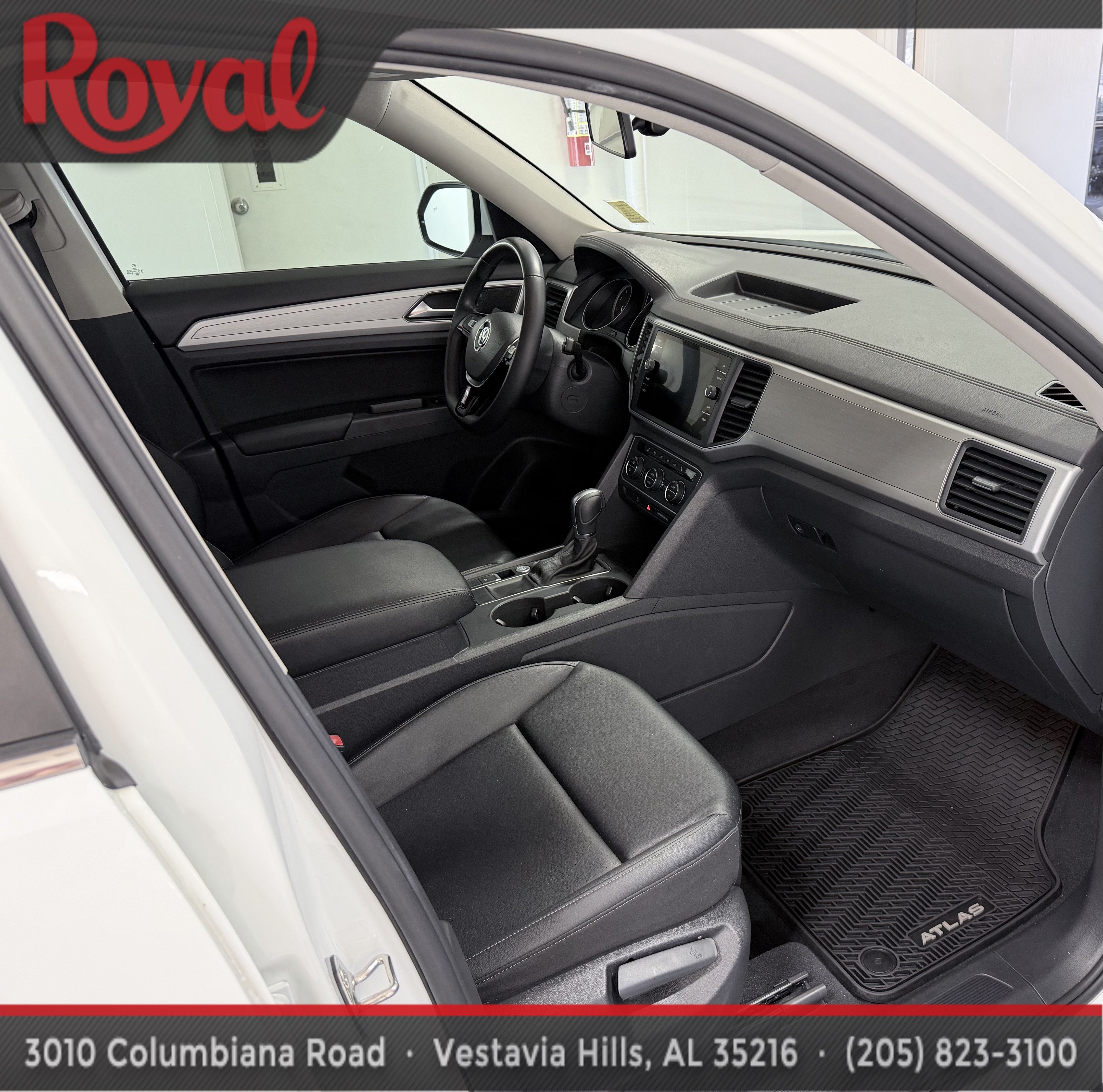 Used 2019 Volkswagen Atlas SE w/ Towing Package FWD image 16