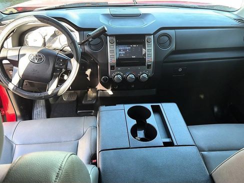 Used 2014 Toyota Tundra SR AWD/4WD image 7