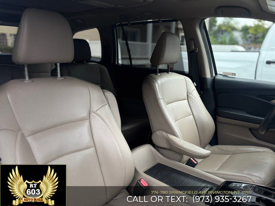 Used 2019 Honda Pilot Elite image 19