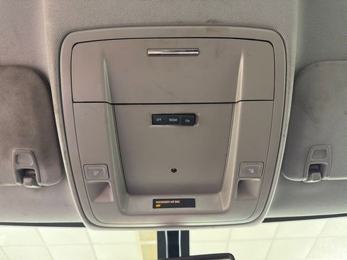 Used 2015 Chevrolet Silverado 2500 W/T image 32