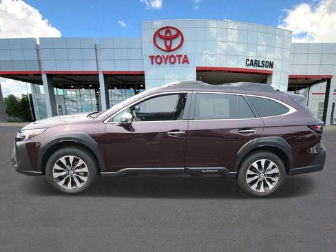 Used 2025 Subaru Outback Touring XT w/ Tech Package 3 AWD/4WD image 7