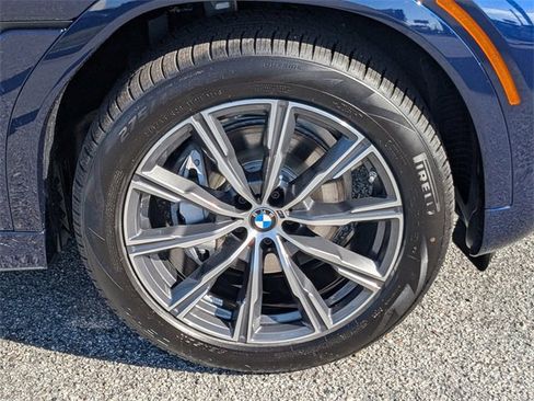New 2026 BMW X6 xDrive40i w/ Premium Package image 11