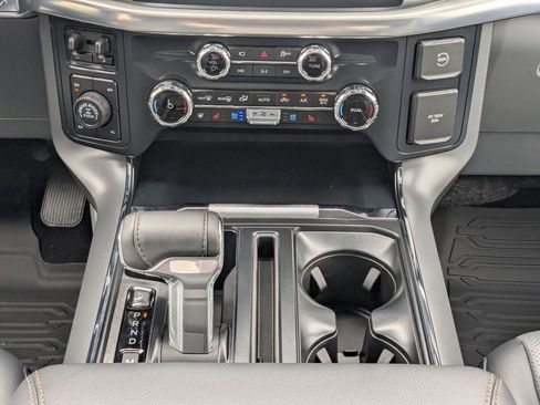 New 2025 Ford F150 Lariat w/ Equipment Group 502A High image 32