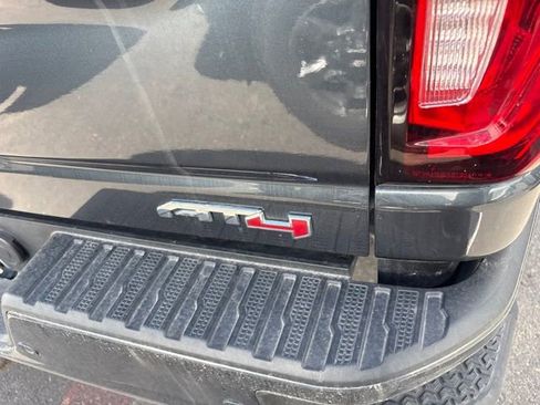 Used 2020 GMC Sierra 2500 AT4 w/ AT4 Premium Package AWD/4WD image 30