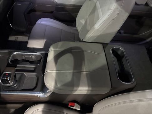 Certified 2023 GMC Sierra 1500 SLT w/ SLT Premium Package image 27