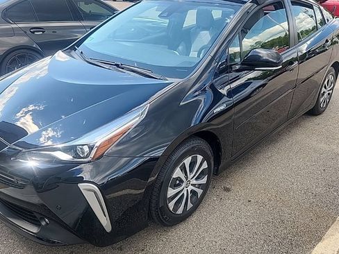 Used 2019 Toyota Prius LE w/ Protection Package #2 AWD/4WD image 2