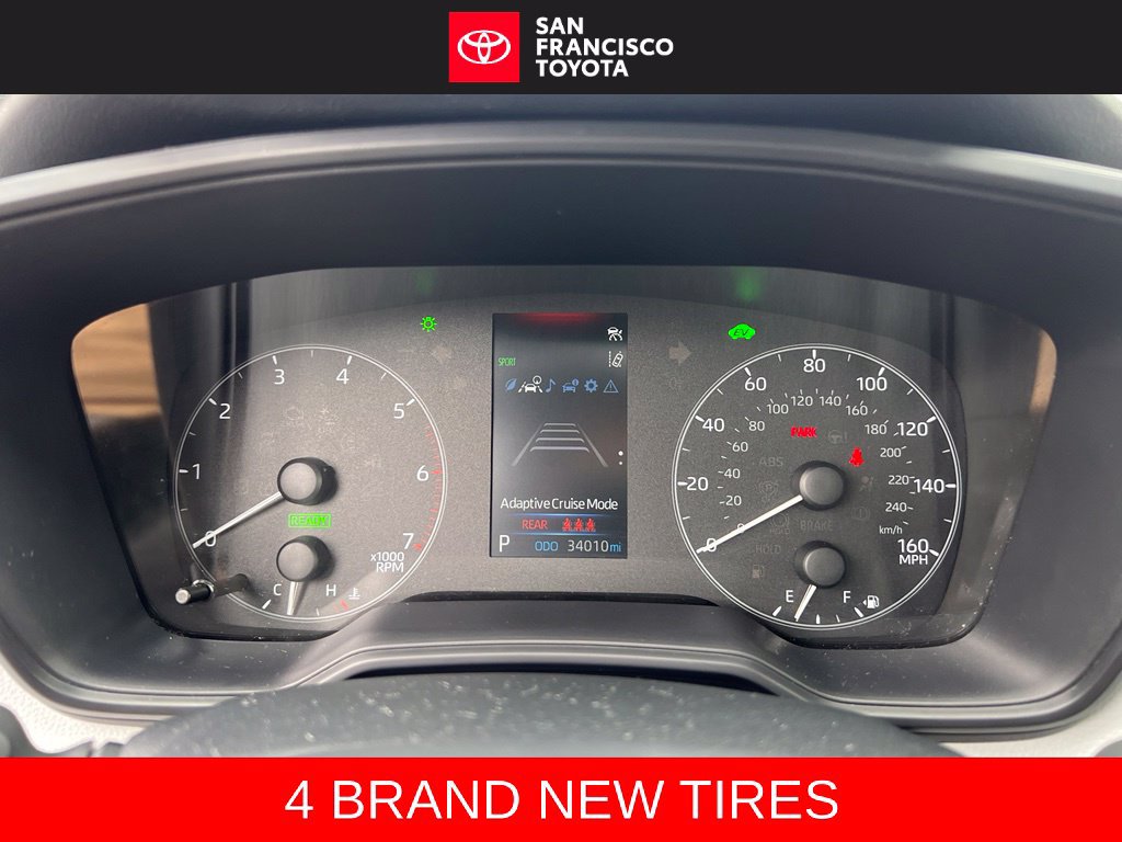 Certified 2024 Toyota Corolla SE w/ SE Package FWD image 32