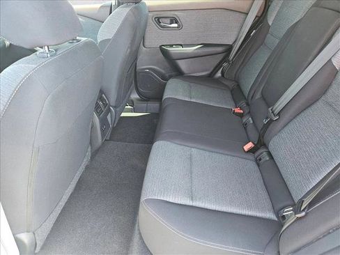 Used 2023 Nissan Rogue SV AWD/4WD image 24