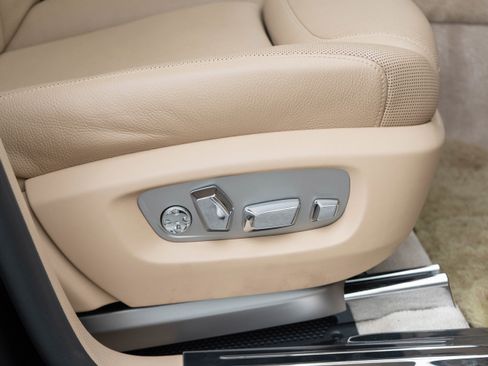 Used 2017 Rolls-Royce Ghost image 63