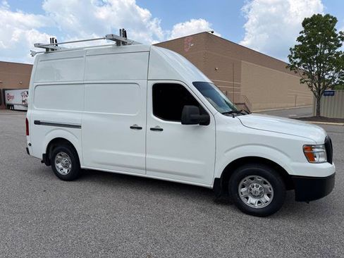 Used 2018 Nissan NV 2500 SV RWD image 37