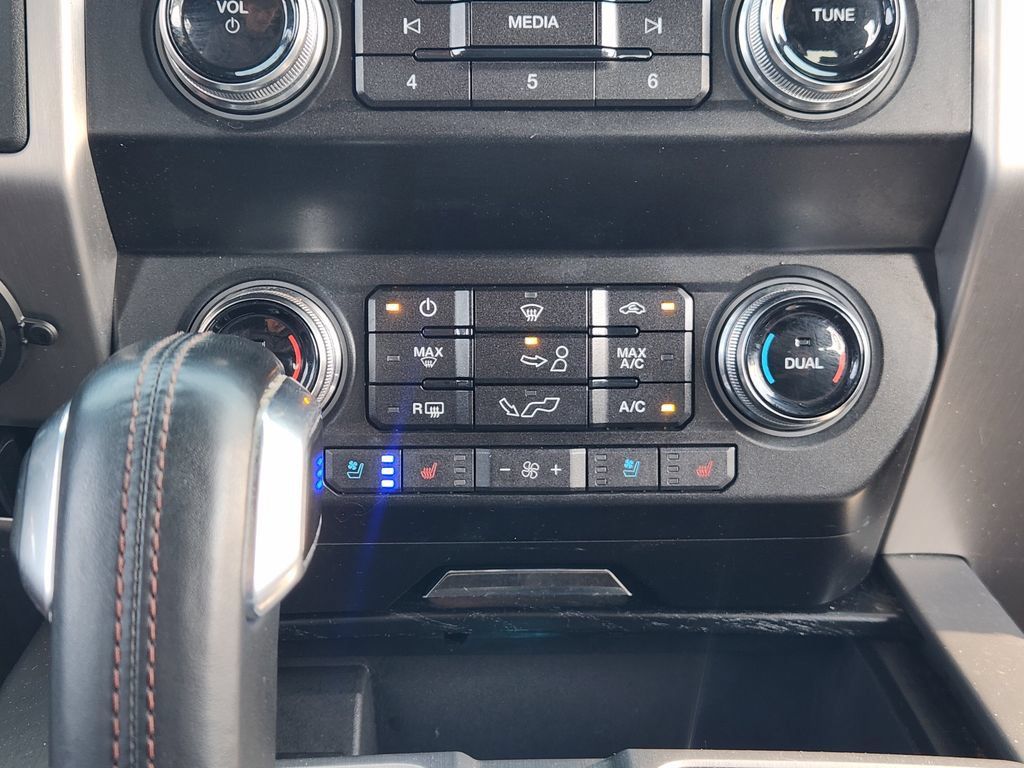 Used 2019 Ford F150 Platinum RWD image 19
