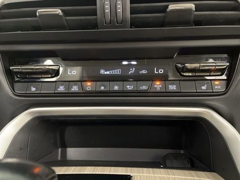 Used 2024 MAZDA CX-90 3.3 Turbo w/ Preferred Plus image 27