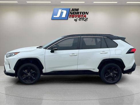 Used 2019 Toyota RAV4 XSE image 8