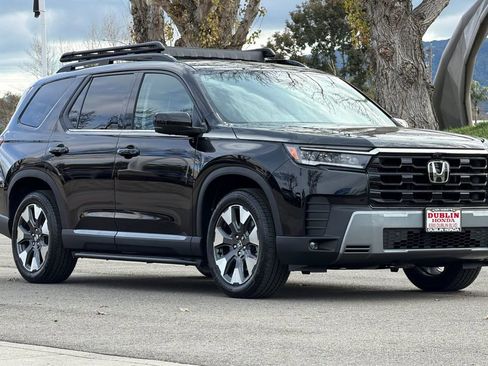 New 2026 Honda Pilot Elite image 2