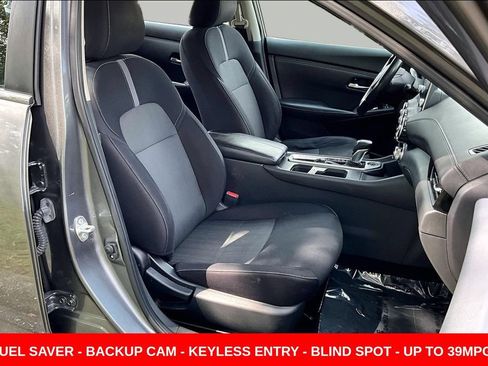 Used 2021 Nissan Sentra SV FWD image 27