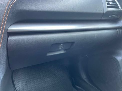 Used 2021 Subaru Crosstrek 2.5i Limited AWD/4WD image 29