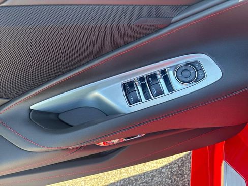 Used 2026 Chevrolet Corvette Stingray Convertible w/ Z51 Performance Package image 10