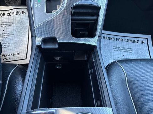 Used 2015 Toyota Venza XLE image 31