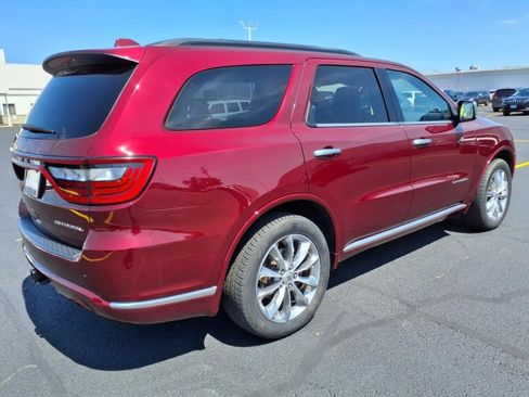 Used 2022 Dodge Durango Citadel image 3
