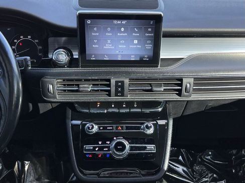 Used 2020 Lincoln Corsair FWD w/ Premium Package image 20