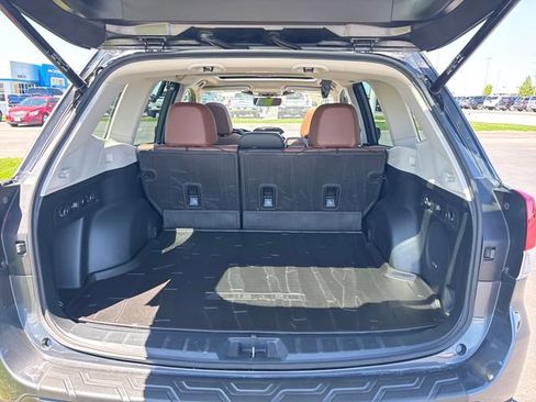 Used 2022 Subaru Forester Touring w/ Popular Package #2 AWD/4WD image 25