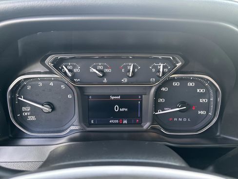 Used 2021 GMC Sierra 1500 Elevation w/ Preferred Package image 12