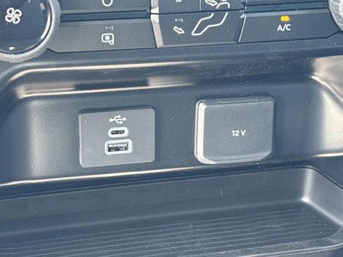 New 2025 Ford F550 2WD Regular Cab Super Duty image 15