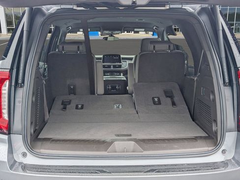 Used 2021 GMC Yukon SLT RWD image 10