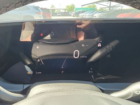 New 2026 Buick Envista Sport Touring w/ Convenience I Package FWD image 23